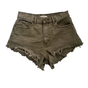 Urban Outfitters BDG cheeky short Olive / army green size 28 raw hem denim